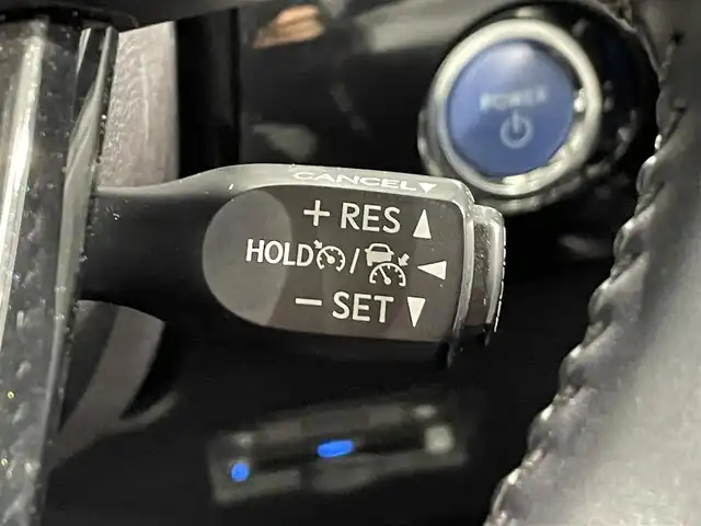 トヨタ プリウス A ツーリングセレクション 愛知県 2019(平31)年 8.5万km ホワイトパールクリスタルシャイン 純正11.6インチナビ/トヨタセーフティセンス/ETC2.0/バックモニター/クルーズコントロール/ブラインドスポットモニター/パワーシートD席/Bluetooth/コーナーセンサー/レーンキープアシスト/レーンディパーチャーアラート/パーキングサポートブレーキ/オートハイビーム/プッシュスタート/USB接続/LEDヘッドライト/スマートキー/スペアキー/純正フロアマット/純正アルミホイール/オートライト