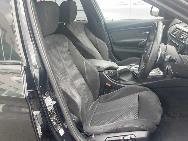 ＢＭＷ ３２０ｄ Mスポーツ 福島県 2013(平25)年 10万km 黒 純正HDDナビ/【DVD/CD/Bluetooth/USB/ラジオ】/バックカメラ/純正18inアルミホイール/オートヘッドライト/純正LEDヘッドライト/純正フォグランプ/フロアマット/ETC/スマートキー/エンジンプッシュスタート