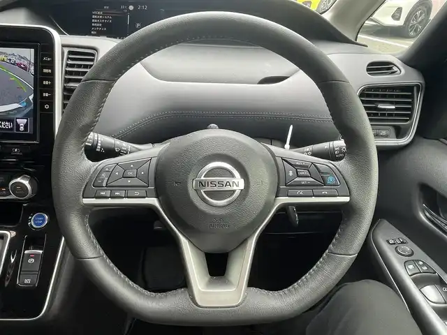 日産 セレナ e－パワー ハイウェイスター V 佐賀県 2020(令2)年 6.6万km ダークメタルグレー 7人乗り/プロパイロット/エマージェンシーブレーキ/インテリジェントクルーズコントロール/車線逸脱警報/車線逸脱防止支援/側方支援/後側方支援/前後ソナー/パーキングアシスト/純正10型SDナビ/・アラウンドビューカメラ/・フルセグTV/BT/CD/DVD/純正後席モニター/両側パワースライドドア/純正16インチAW/純正前方ドラレコ(DH5－D)/LEDヘッドライト/フォグランプ/オートライト/ETC/電動パーキングスイッチ/取扱説明書/保証書