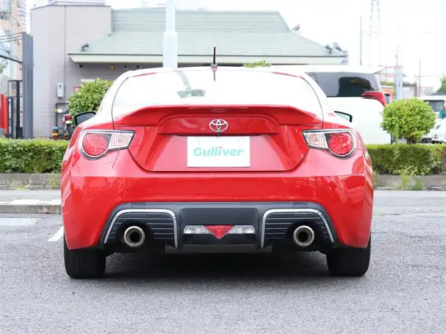 トヨタ ８６ G 神奈川県 2012(平24)年 5.7万km ライトニングレッド 6速マニュアル/ドラレコ/ETC/バックカメラ/社外メモリナビ/Buletoothオーディオ/DVD/CD/フルセグテレビ/純正16インチAW/純正フロアマット/純正ヘッドライト