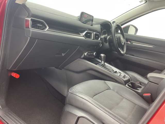 マツダ ＣＸ－５ XD Lパッケージ 沖縄県 2017(平29)年 8.9万km ソウルレッドクリスタルM 純正ナビ　/フルセグＴＶ　/ＢＬＵＥＴＯＯＴＨ接続　/ドラレコ　/純正ＥＴＣ/ＢＯＳＥサウンド/レーンキープアシスト/横滑り防止装置/衝突軽減システム/盗難防止装置/レザーシート　/パワーシート　/シートヒーター　/ステアリングヒーター　/ヘッドアップディスプレイ　/クルーズコントロール　/アイドリングストップ/プッシュスタート/スマートキー/MTモード付AT/純正フロアマット