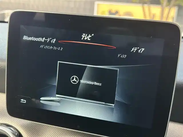 メルセデス・ベンツ ＧＬＡ１８０ 福岡県 2018(平30)年 2.6万km カバンサイトブルー レーダーセーフティパッケージ/アクティブセーフティブレーキ/レーンキープアシスト/ブラインドスポットモニター/黒革/前席シートヒーター/純正ナビ/Applecarplay/androidauto/フルセグTV/バックカメラ/Bluetooth/パワーバックドア/LEDライト/純正18インチアルミホイール/ETC