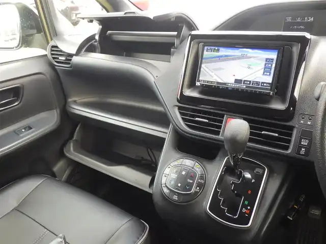 トヨタ ノア X 千葉県 2014(平26)年 8.2万km ダークシェリーマイカM 左パワースライドドア/右イージークローザードア/社外メモリーナビ/地デジTV/【DVD/CD再生機能　Bluetooth接続】/バックカメラ/後席用モニター/ETC/LEDヘッドライト/フォグライト/ウインカーミラー/スマートキー