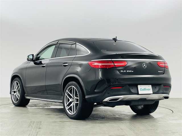 メルセデス・ベンツ ＧＬＥ３５０ｄ 福島県 2018(平30)年 6万km 黒 サンルーフ/ステアリングパイロット/・ディスタンスパイロットディストロニック/・アクティブブレーキアシスト/・ブラインドスポットモニター/・レーンキーピングアシスト/・レーダークルーズコントロール/純正ナビ/・フルセグTV/Bluetooth/CD/DVD/・全方位カメラ/・ETC/・ドライブレコーダー/アイドリングストップ/クリアランスソナー/パワーバックドア/アンビエントライト/・ロケイターライティング/革巻きステアリング/・ステアリングリモコン/・パドルシフト/レザーシート/・シートヒーター(全席)/・パワーシート(運転席/助手席)/・メモリシート(運転席)/プッシュスタート/・スマートキー/・スペアキー/LEDヘッドライト/・オートライト/・フォグライト/純正フロアマット/取扱説明書/保証書