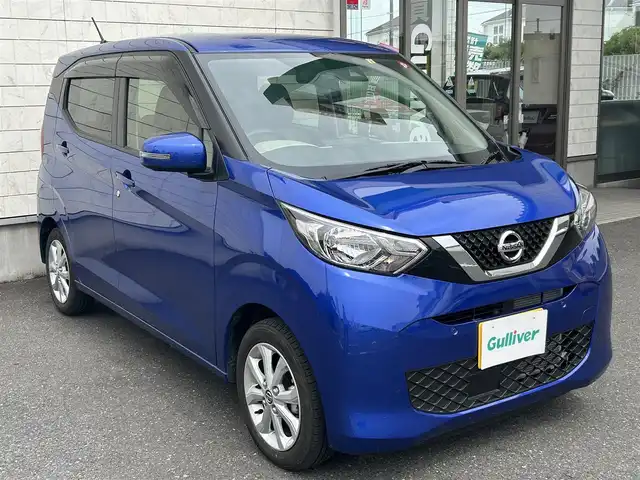 日産 デイズ X 埼玉県 2022(令4)年 0.7万km アトランティックブルー ワンオーナー/純正ナビゲーション（フルセグTV/BT/AM/FM）/アラウンドビューモニター/バックカメラ/ドライブレコーダー前方のみ/純正14インチアルミホイール/純正フロアマット/純正ドアバイザー/AAC/スマートキー/プッシュスタート/電動格納ミラー/ナビ/車両取扱説明書/保証書