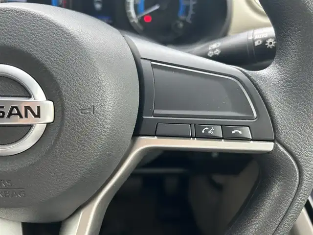 日産 デイズ X 埼玉県 2022(令4)年 0.7万km アトランティックブルー ワンオーナー/純正ナビゲーション（フルセグTV/BT/AM/FM）/アラウンドビューモニター/バックカメラ/ドライブレコーダー前方のみ/純正14インチアルミホイール/純正フロアマット/純正ドアバイザー/AAC/スマートキー/プッシュスタート/電動格納ミラー/ナビ/車両取扱説明書/保証書