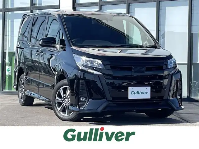 トヨタ ノア Si ダブルバイビーⅢ 道南・函館 2021(令3)年 6.9万km ブラック ・衝突被害軽減ブレーキ/・車線逸脱警報/・クルーズコントロール/・クリアランスソナー/・オートマチックハイビーム/・純正SDナビ/・フルセグＴＶ/・ETC2.0/・前後ドライブレコーダー/・両側パワースライドドア/・デジタルインナーミラー/・純正LEDヘッドライト/・フロントフォグランプ/・オートライト