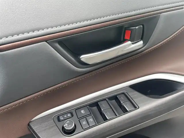 トヨタ ハリアー Z 栃木県 2021(令3)年 1.6万km ホワイトパールクリスタルシャイン トヨタセーフティセンス/調光パノラマルーフ/JBLサウンド/メーカーナビ/フルセグTV/Bluetooth/パノラミックビューモニター/ビルトインETC2.0/ドライブレコーダー付デジタルインナー/パワーバックドア/ハーフレザーシート/パワーシート/パワーバックドア/ブラインドスポットモニター/クリアランスソナー/LEDヘッドライト/フォグランプ/オートハイビーム/ワイヤレス充電/保証書/取説