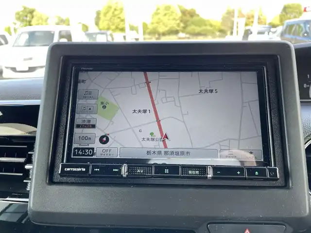 ホンダ Ｎ ＢＯＸ カスタム L ターボ 栃木県 2023(令5)年 1.3万km プラチナホワイトパール ワンオーナー/社外メモリナビ/　（CD・DVD・Bluetooth・USB）/フルセグTV/両側パワースライドドア/ホンダセンシング/アダプティブクルーズコントロール/前後コーナーセンサー/ハーフレザーシート/前席シートヒーター/LEDヘッドライト/LEDフォグライト/スマートキー×2/ETC/保証書/取扱説明書