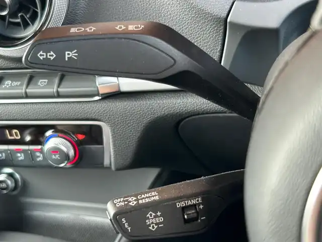 アウディ Ａ３ スポーツバック 1．4 TFSI 富山県 2018(平30)年 5.7万km 黒 純正ナビ/フルセグTV/CD/Bluetooth接続/バックカメラ/電動パーキングブレーキ/LEDヘッドライト/衝突軽減ブレーキ/ドライブレコーダー/純正フロアマット/純正16インチAW/カーテンエアバック/オートライト/プッシュスタート/コーナーセンサー