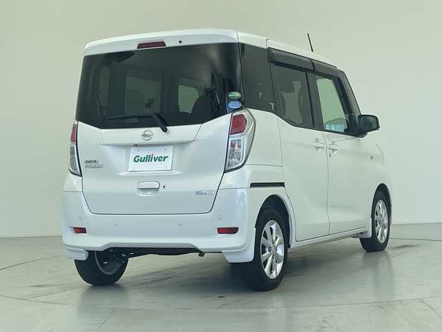 日産 デイズ ルークス X Vセレクション 愛知県 2020(令2)年 1万km ホワイトパール 純正ナビ/フルセグTV/アラウンドビューモニター/純正アルミホイール/ドライブレコーダー/スマートキー/プッシュスタート/両側パワースライドドア/衝突軽減ブレーキ/横滑り防止装置/アイドリングストップ