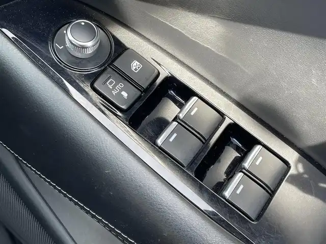 マツダ マツダ６セダン 20S 愛知県 2019(令1)年 6.3万km ディープクリスタルブルーマイカ 純正8型ナビ/バックモニター/ETC/クルーズコントロール/衝突被害軽減ブレーキ/車線逸脱防止支援システム/ブラインドスポットモニター/ドライバーアテンションアラート/リアパーキングセンサー/ハイビームコントロール/標識認識システム/LEDヘッドランプ/革巻きステアリング/パドルシフト/純正17インチアルミホイール/スマートキー/キーレスエントリーシステム/禁煙車