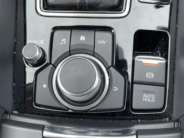 マツダ マツダ６セダン 20S 愛知県 2019(令1)年 6.3万km ディープクリスタルブルーマイカ 純正8型ナビ/バックモニター/ETC/クルーズコントロール/衝突被害軽減ブレーキ/車線逸脱防止支援システム/ブラインドスポットモニター/ドライバーアテンションアラート/リアパーキングセンサー/ハイビームコントロール/標識認識システム/LEDヘッドランプ/革巻きステアリング/パドルシフト/純正17インチアルミホイール/スマートキー/キーレスエントリーシステム/禁煙車