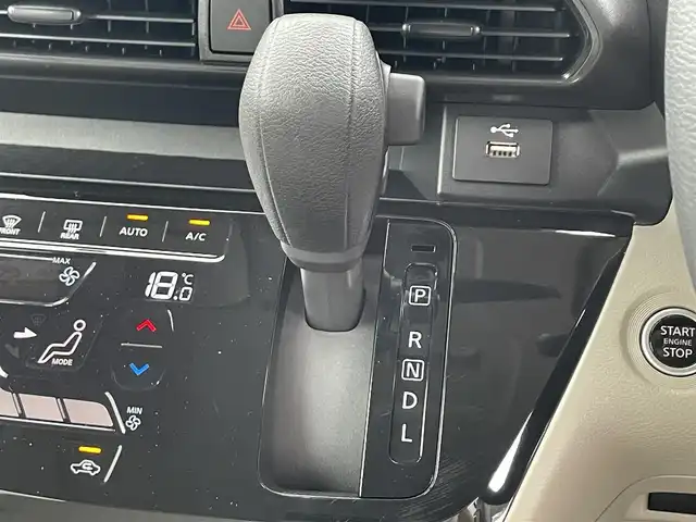 日産 ルークス X 滋賀県 2020(令2)年 3.8万km スパークリングレッドM 9インチ純正ナビ/（フルセグTV/Bluetooth/AUX/CD/DVD）/全方位カメラ/片側パワースライドドア/前後コーナーセンサー/ETC2.0/アイドリングストップ/衝突被害軽減ブレーキ/純正フロアマット/スマートキー/プッシュスタート/オートライト