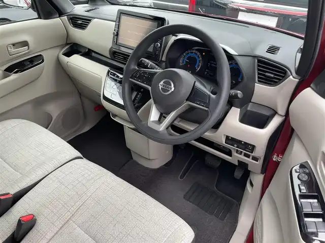 日産 ルークス X 滋賀県 2020(令2)年 3.8万km スパークリングレッドM 9インチ純正ナビ/（フルセグTV/Bluetooth/AUX/CD/DVD）/全方位カメラ/片側パワースライドドア/前後コーナーセンサー/ETC2.0/アイドリングストップ/衝突被害軽減ブレーキ/純正フロアマット/スマートキー/プッシュスタート/オートライト