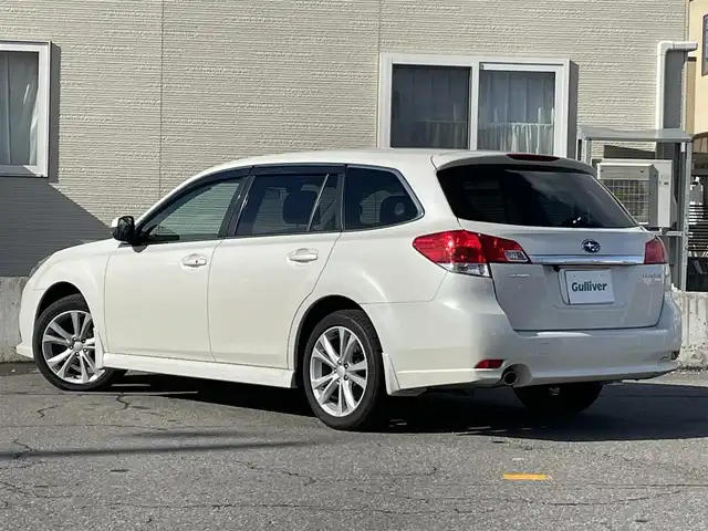 スバル レガシィ ツーリングワゴン 2．5iアイサイト 富山県 2012(平24)年 6.2万km サテンホワイトパール 4WD/ワンオーナー/社外メモリナビ（MDV－727DT）/・CD/DVD/USB/アイサイト/フォグランプ/純正17AW夏タイヤ/社外16AW冬タイヤ/パワーシート/クルーズコントロール/オートライト/ステアリングスイッチ/センターコンソール/ドアバイザー/電格ミラー/スバル記録簿/H25H26H28H30H31R2R4R6/保証書/取扱説明書/記録簿/スペアキー