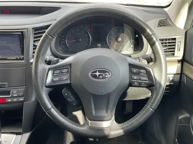 スバル レガシィ ツーリングワゴン 2．5iアイサイト 富山県 2012(平24)年 6.2万km サテンホワイトパール 4WD/ワンオーナー/社外メモリナビ（MDV－727DT）/・CD/DVD/USB/アイサイト/フォグランプ/純正17AW夏タイヤ/社外16AW冬タイヤ/パワーシート/クルーズコントロール/オートライト/ステアリングスイッチ/センターコンソール/ドアバイザー/電格ミラー/スバル記録簿/H25H26H28H30H31R2R4R6/保証書/取扱説明書/記録簿/スペアキー