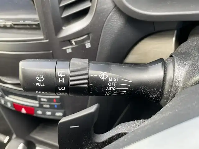 スバル レガシィ ツーリングワゴン 2．5iアイサイト 富山県 2012(平24)年 6.2万km サテンホワイトパール 4WD/ワンオーナー/社外メモリナビ（MDV－727DT）/・CD/DVD/USB/アイサイト/フォグランプ/純正17AW夏タイヤ/社外16AW冬タイヤ/パワーシート/クルーズコントロール/オートライト/ステアリングスイッチ/センターコンソール/ドアバイザー/電格ミラー/スバル記録簿/H25H26H28H30H31R2R4R6/保証書/取扱説明書/記録簿/スペアキー