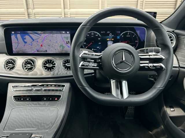メルセデス・ベンツ Ｍ・ベンツ ＣＬＳ２２０ｄ スポーツ エクスクルーシブPKG 千葉県 2022(令4)年 1.4万km ダイヤモンドホワイト ワンオーナー/純正ナビ/Bluetooth/フルセグTV/ETC2.0/全方位カメラ/前後ドライブレコーダー/置くだけ充電/Apple Car Play/エクスクルーシブパッケージ/レーダークルーズコントロール/ヘッドアップディスプレイ/全席シートヒーター/運転席・助手席エアシート/運転席・助手席パワーシート/メモリー機能付きパワーシート/ガラスルーフ/革シート/ステアリングスイッチ/電動格納ウインカーミラー/マルチビームLED/スペアキー×１/純正フロアマット/保証書/取扱説明書