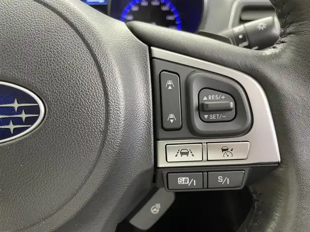 スバル アウトバック リミテッド 群馬県 2016(平28)年 3.6万km タングステンM アイサイト　ＡＣＣ　ＢＳＭ　Ｘモード　４ＷＤ　積載夏タイヤアルミセット　社ナビ　Ｂカメ　ＥＴＣ　パワーバックドア　パドルシフト　パワーシート　シートヒーター　革ステ　ステアヒーター　本革シート