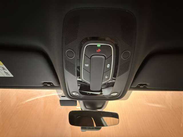 アウディ Ａ５ SB 45TFSIクワトロ スポーツ 千葉県 2018(平30)年 5.6万km 白 マトリクスＬＥＤ　/バーチャルコックピット　/ＡＣＣ/純正ナビ　/３６０°カメラ　/ハーフレザーシート　/シートヒーター　/パワーシート　　/電動リアゲート　/サイドアシスト/レーンアシスト　/純正１８インチＡＷ