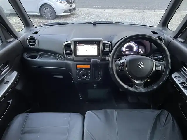 スズキ スペーシア カスタム Z ターボ 福岡県 2017(平29)年 2.8万km スチールシルバーM 純正ナビ/（AM/FM/CD/DVD/USB/AUX/Bluetooth/フルセグTV）/クルーズコントロール/ハンズフリー/アイドリングストップ/レーンキープ/衝突軽減ブレーキ/ETC/ドライブレコーダー前（SD有り）/パドルシフト/オートライト/電格ミラー/純正フロアマット/純正アルミホイール/保証書/取扱説明書/スペアキー×１/プッシュスタート