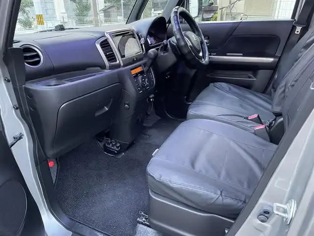 スズキ スペーシア カスタム Z ターボ 福岡県 2017(平29)年 2.8万km スチールシルバーM 純正ナビ/（AM/FM/CD/DVD/USB/AUX/Bluetooth/フルセグTV）/クルーズコントロール/ハンズフリー/アイドリングストップ/レーンキープ/衝突軽減ブレーキ/ETC/ドライブレコーダー前（SD有り）/パドルシフト/オートライト/電格ミラー/純正フロアマット/純正アルミホイール/保証書/取扱説明書/スペアキー×１/プッシュスタート