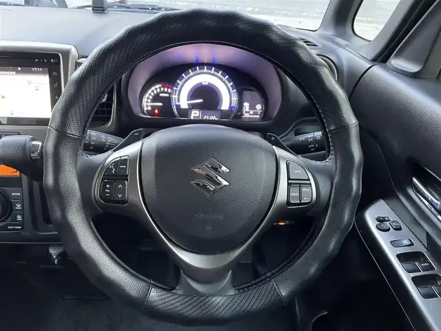 スズキ スペーシア カスタム Z ターボ 福岡県 2017(平29)年 2.8万km スチールシルバーM 純正ナビ/（AM/FM/CD/DVD/USB/AUX/Bluetooth/フルセグTV）/クルーズコントロール/ハンズフリー/アイドリングストップ/レーンキープ/衝突軽減ブレーキ/ETC/ドライブレコーダー前（SD有り）/パドルシフト/オートライト/電格ミラー/純正フロアマット/純正アルミホイール/保証書/取扱説明書/スペアキー×１/プッシュスタート