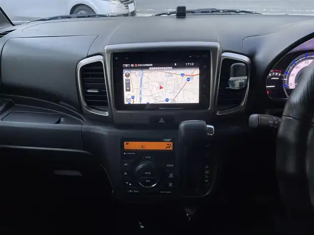 スズキ スペーシア カスタム Z ターボ 福岡県 2017(平29)年 2.8万km スチールシルバーM 純正ナビ/（AM/FM/CD/DVD/USB/AUX/Bluetooth/フルセグTV）/クルーズコントロール/ハンズフリー/アイドリングストップ/レーンキープ/衝突軽減ブレーキ/ETC/ドライブレコーダー前（SD有り）/パドルシフト/オートライト/電格ミラー/純正フロアマット/純正アルミホイール/保証書/取扱説明書/スペアキー×１/プッシュスタート