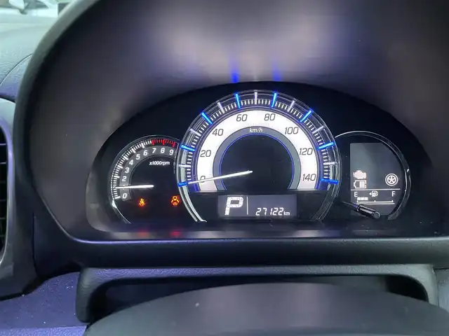 スズキ スペーシア カスタム Z ターボ 福岡県 2017(平29)年 2.8万km スチールシルバーM 純正ナビ/（AM/FM/CD/DVD/USB/AUX/Bluetooth/フルセグTV）/クルーズコントロール/ハンズフリー/アイドリングストップ/レーンキープ/衝突軽減ブレーキ/ETC/ドライブレコーダー前（SD有り）/パドルシフト/オートライト/電格ミラー/純正フロアマット/純正アルミホイール/保証書/取扱説明書/スペアキー×１/プッシュスタート