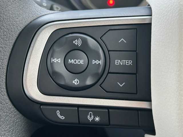 ダイハツ ムーヴ キャンバス ストライプス G 栃木県 2024(令6)年 0.1万km シャイニングホワイトパール/サンドベージュメタリック スマートアシスト/・衝突回避支援ブレーキ機能/・ブレーキ制御付誤発進抑制機能/・車線逸脱抑制制御機能/・路側逸脱警報機能/・先行車発進お知らせ機能/・標識認識機能/・アダプティブドライビングビーム/社外メモリナビ/フルセグTV/DVD/Bluetooth/バックカメラ/両側パワースライドドア/スマートキー/シートヒーター/保温機能付カップホルダー/ステアリングリモコン/純正フロアマット/LEDヘッドライト/フォグランプ/オートライト/コーナーセンサー