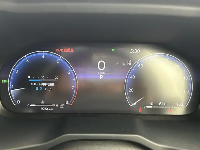 トヨタ ＲＡＶ４ G 熊本県 2024(令6)年 1万km プラチナホワイトパールマイカ 禁煙車　/１０．５インチディスプレイオーディオ（ＡｐｐｌＣａｒＰｌａｙ・ＡｎｄｒｏｉｄＡｕｔｏ・ＢＴ・フルセグ）/アラウンドビューモニター/前方ドライブレコーダー　/ＥＴＣ２．０　/レーダークルーズコントロール/前席シートヒーター　/ステアリングヒーター/前席エアーシート/運転席パワーシート（メモリー付き）/パワーバックドア/前後クリアランスソナー/ブラインドスポットモニター/衝突軽減ブレーキ/レーンキープアシスト/ダウンヒルアシスト/横滑り防止/デジタルインナーミラー/ルーフレール/純正フロアマット/純正１８インチAW/オートライト/オートマチックハイビーム/LEDヘッドライト/フォグライト/スマートキー/プッシュスタート/保証書/取扱説明書