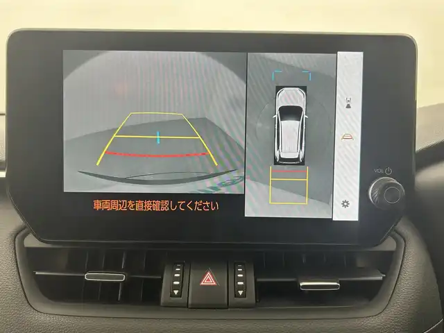 トヨタ ＲＡＶ４ G 熊本県 2024(令6)年 1万km プラチナホワイトパールマイカ 禁煙車　/１０．５インチディスプレイオーディオ（ＡｐｐｌＣａｒＰｌａｙ・ＡｎｄｒｏｉｄＡｕｔｏ・ＢＴ・フルセグ）/アラウンドビューモニター/前方ドライブレコーダー　/ＥＴＣ２．０　/レーダークルーズコントロール/前席シートヒーター　/ステアリングヒーター/前席エアーシート/運転席パワーシート（メモリー付き）/パワーバックドア/前後クリアランスソナー/ブラインドスポットモニター/衝突軽減ブレーキ/レーンキープアシスト/ダウンヒルアシスト/横滑り防止/デジタルインナーミラー/ルーフレール/純正フロアマット/純正１８インチAW/オートライト/オートマチックハイビーム/LEDヘッドライト/フォグライト/スマートキー/プッシュスタート/保証書/取扱説明書