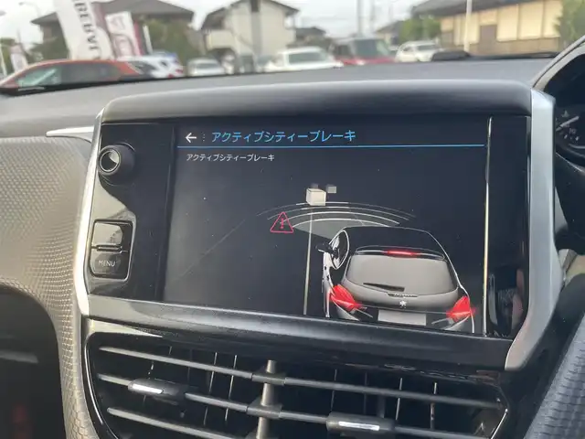 プジョー ２０８ アリュール 栃木県 2018(平30)年 3.7万km 赤 アクティブシティブレーキ/AppleCarPlay/バックカメラ/バックソナー /ETC/キーレスキー /オートライト/クルーズコントロール/ドライブレコーダー