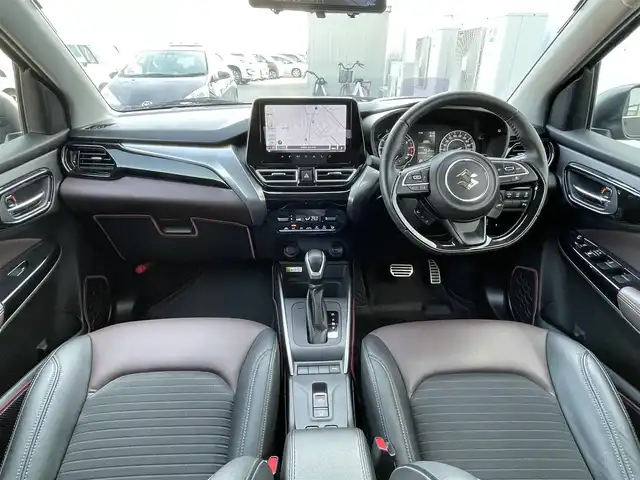 スズキ フロンクス 佐賀県 2024(令6)年 1.3万km 黒 ワンオーナー/純正9インチメモリーナビゲーション/・フルセグTV/AM/FM/USB/Bluetooth/・Apple Car Play/Android Auto/全方位モニター/ドライブレコーダー機能付デジタルインナーミラー/ETC/ヘッドアップディスプレイ/ミラーヒーター/電子パーキングブレーキ/・AUTO HOLD機能/置くだけ充電/ハーフレザーシート/DN席シートヒーター/ISOFIX対応/パドルシフト/革巻きステアリング/ステアリングリモコン/純正16インチアルミホイール/純正LEDヘッドライト/・オートマチックハイビーム/社外オールシーズンフロアマット/新車保証書/取扱説明書/色コード「WB3」/スズキセーフティサポート/・アダプティブクルーズコントロール/・レーダーブレーキサポート/・車線逸脱警報機能/・ブラインドスポットモニター/・クリアランスソナー