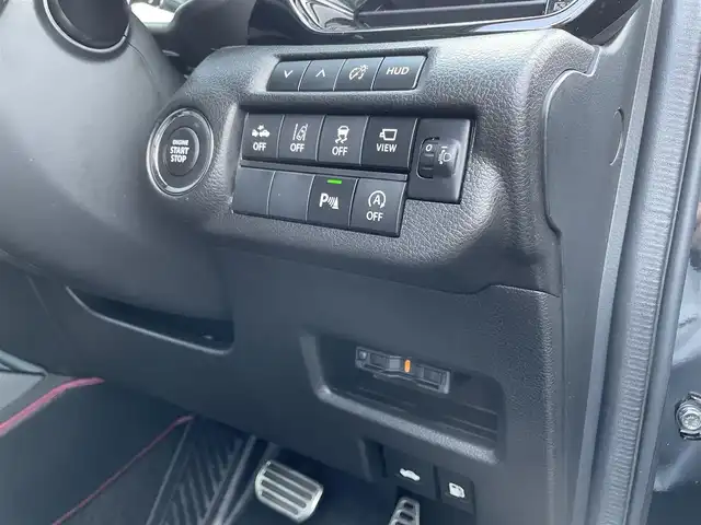 スズキ フロンクス 佐賀県 2024(令6)年 1.3万km 黒 ワンオーナー/純正9インチメモリーナビゲーション/・フルセグTV/AM/FM/USB/Bluetooth/・Apple Car Play/Android Auto/全方位モニター/ドライブレコーダー機能付デジタルインナーミラー/ETC/ヘッドアップディスプレイ/ミラーヒーター/電子パーキングブレーキ/・AUTO HOLD機能/置くだけ充電/ハーフレザーシート/DN席シートヒーター/ISOFIX対応/パドルシフト/革巻きステアリング/ステアリングリモコン/純正16インチアルミホイール/純正LEDヘッドライト/・オートマチックハイビーム/社外オールシーズンフロアマット/新車保証書/取扱説明書/色コード「WB3」/スズキセーフティサポート/・アダプティブクルーズコントロール/・レーダーブレーキサポート/・車線逸脱警報機能/・ブラインドスポットモニター/・クリアランスソナー