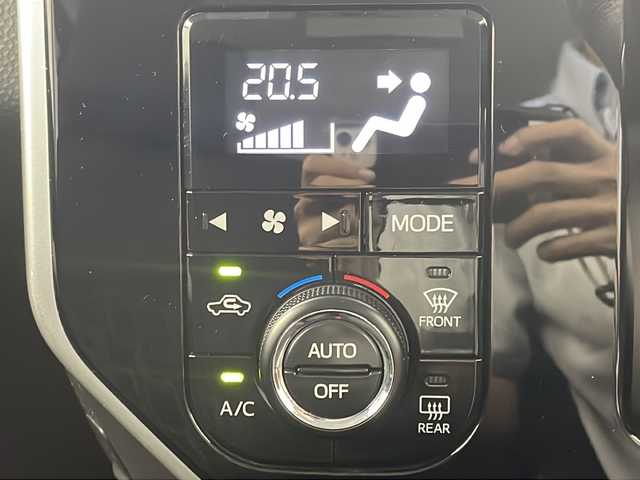 トヨタ タンク カスタムG－T 岐阜県 2017(平29)年 5.6万km パールホワイトⅢ 純正9インチナビ/フリップダウンモニター/フルセグTV/CD　DVD/Bluetooth/両側パワースライドドア/シートヒーター/シートバックテーブル/バックカメラ/クルーズコントロール/アイドリングストップ/衝突軽減ブレーキ/横滑り防止/オートライト/LEDヘッドライト/純正ドアバイザー/純正フロアマット/プッシュスタート/スマートキー