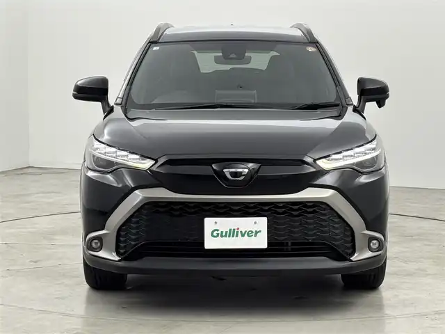 トヨタ カローラ クロス Z 福岡県 2023(令5)年 2.2万km アティチュードブラックマイカ 純正９型ナビ／フルセグＴＶ　/バックカメラ　/ビルトインＥＴＣ　/レーダークルコン　/トヨタセーフティセンス　/アクセル踏み間違い防止　/ハーフレザーシート　/シートヒーター　/パワーバックドア　/純正１８インチＡＷ　/ＬＥＤヘッドライト