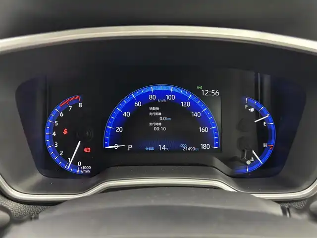 トヨタ カローラ クロス Z 福岡県 2023(令5)年 2.2万km アティチュードブラックマイカ 純正９型ナビ／フルセグＴＶ　/バックカメラ　/ビルトインＥＴＣ　/レーダークルコン　/トヨタセーフティセンス　/アクセル踏み間違い防止　/ハーフレザーシート　/シートヒーター　/パワーバックドア　/純正１８インチＡＷ　/ＬＥＤヘッドライト