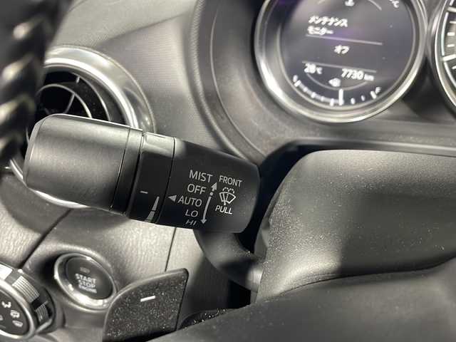 マツダ ロードスター S スペシャルパッケージ 沖縄県 2022(令4)年 0.8万km ソウルレッドクリスタルM 禁煙車　/ワンオーナー　/純正ナビ　/（フルセグ　Ｂｌｕｅｔｏｏｔｈ接続　ＣＤ　ＤＶＤ再生）/バックカメラ　/クルーズコントロール/ＥＴＣ　/ドライブレコーダー　/前後コーナーセンサー　/パドルシフト　/シートヒーター/ＬＥＤヘッドライト/純正アルミホイール/純正フロアマット/スペアキー