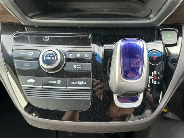 ホンダ フリード ハイブリット G 鹿児島県 2016(平28)年 7.9万km コバルトブルーパール サイドリフトアップシート車/社外ＳＤナビ/　　CD/DVD/BT/フルセグ/バックカメラ/両側パワースライドドア/クルーズコントロール/LEDヘッドライト/社外15インチアルミホイール/スマートキー/純正ビルトインETC/ステアリングスイッチ