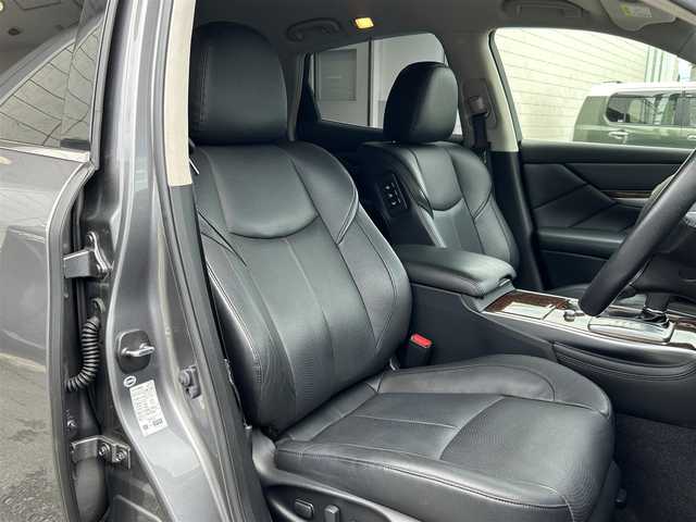 日産 フーガ 370GT 愛知県 2015(平27)年 3.8万km ダークメタルグレー 純正HDDナビ/フルセグテレビ/バックカメラ/アラウンドビュー/ウィンカーミラー/クルーズコントロール/ドアバイザー/プッシュスタート/黒革シート/BSM/レザーステアリング