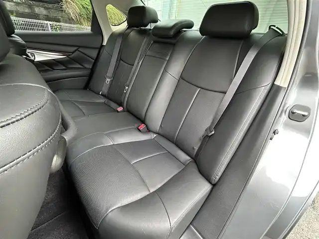 日産 フーガ 370GT 愛知県 2015(平27)年 3.8万km ダークメタルグレー 純正HDDナビ/フルセグテレビ/バックカメラ/アラウンドビュー/ウィンカーミラー/クルーズコントロール/ドアバイザー/プッシュスタート/黒革シート/BSM/レザーステアリング
