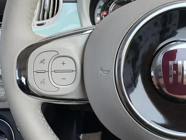 フィアット ５００ 1．2 ポップ 石川県 2016(平28)年 4.7万km LATTE MENTA ディスプレイオーディオ/AUX/Bluetooth/純正14ホイール