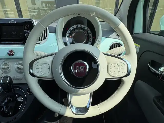 フィアット ５００ 1．2 ポップ 石川県 2016(平28)年 4.7万km LATTE MENTA ディスプレイオーディオ/AUX/Bluetooth/純正14ホイール