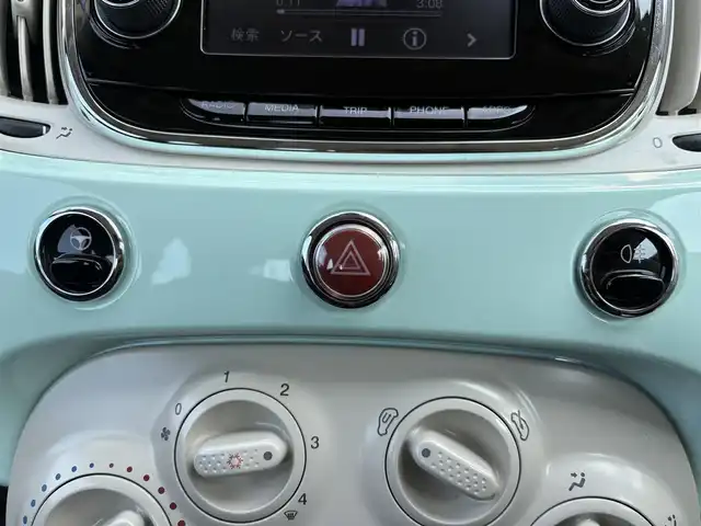 フィアット ５００ 1．2 ポップ 石川県 2016(平28)年 4.7万km LATTE MENTA ディスプレイオーディオ/AUX/Bluetooth/純正14ホイール