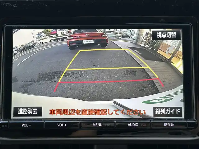 トヨタ エスクァイア Gi ブラックテーラード 兵庫県 2017(平29)年 3.9万km ホワイトパールクリスタルシャイン ワンオーナー/純正ナビ/（CD/DVD/BT)/ETC/フルセグTV/衝突軽減ブレーキ/クルーズコントロール/両側パワースライドドア/フリップダウンモニター/MTモード付AT/レザーシート/シートヒーター/スマートキー/純正フロアマット/社外アルミ18インチ/取扱説明書・保証書