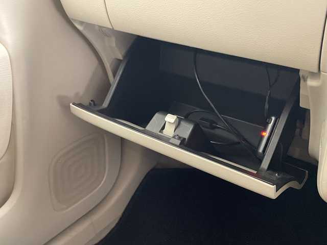 スズキ ラパン L 宮崎県 2019(平31)年 2.7万km アーバンブラウンパールメタリック 社外ディスプレイオーディオ/Ｂｌｕｅｔｏｏｔｈ/アップルカープレイ/ＦＭ／ＡＭ　/Ｄ席シートヒーター/ドライブレコーダー　/アイドリングストップ/レーダーブレーキサポート/ＥＴＣ　/プッシュスタート/スマートキー