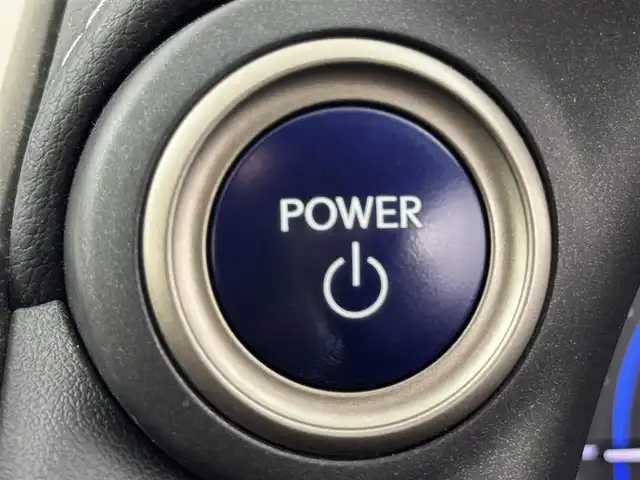 レクサス ＮＸ 300h Iパッケージ 福岡県 2017(平29)年 5.7万km グラファイトブラックガラスフレーク ワンオーナー　/純正ナビ／フルセグＴＶ　/バック／サイドカメラ　/ＥＴＣ２．０　/レーダークルコン　/コーナーセンサー　/衝突軽減　/パドルシフト　/ステアリングヒーター　/シートヒーター　/パワーバックドア　/３眼ＬＥＤ
