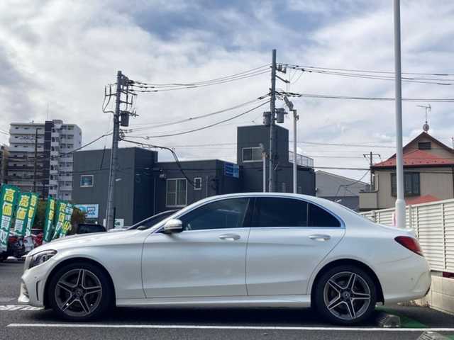 メルセデス・ベンツ Ｃ２００ アバンギャルド AMGライン 東京都 2018(平30)年 2.5万km 白Ⅱ ワンオーナー/純正ナビ/フルセグテレビ/Bluetooth/バックカメラ/クルーズコントロール/サンルーフ/レザーシート/D/Nパワーシート/D/Nシートヒーター/プッシュスタート/ETC/LEDヘッドライト/前後コーナーセンサー/前方ドラレコ/パドルシフト/D/Nシートメモリー/BSM